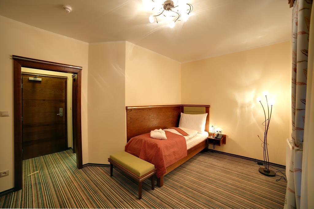 Parkhotel Forest Marianske Lazne Bilik gambar