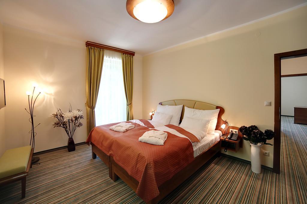 Parkhotel Forest Marianske Lazne Luaran gambar
